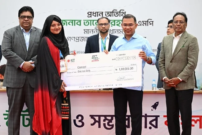 সরকার সর্বশক্তি দিয়ে উদ্যোক্তাদের পাশে থাকবে: প্রধানমন্ত্রী