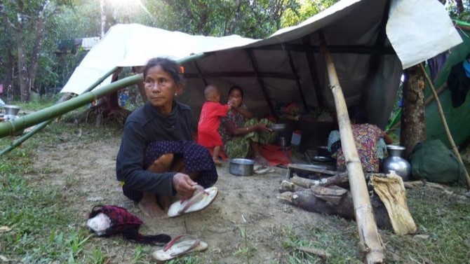 রাখাইনে আরাকান আর্মি ও রোহিঙ্গা গোষ্ঠীগুলোর মধ্যে সংঘর্ষ চলছে