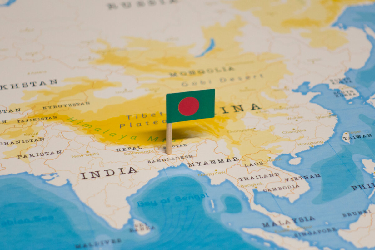 নতুন বিশ্বব্যবস্থায় বাংলাদেশের ঝুঁকি