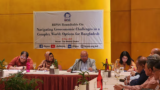 বৈশ্বিক চ্যালেঞ্জ মোকাবেলায় বাংলাদেশের প্রয়োজন শক্তিশালী কূটনীতি